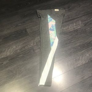 BNWT Grey PINK Leggings
